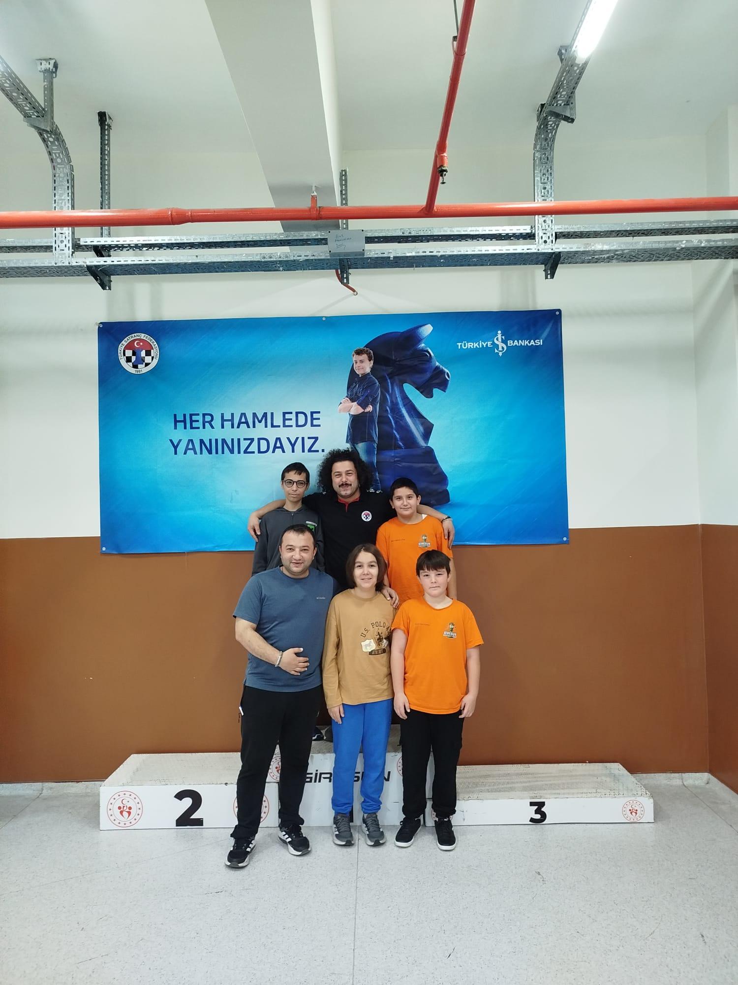 GİRESUN SATRANÇ SPOR KULÜBÜ’NDEN 3 DERECE!! 💚🏆♟️